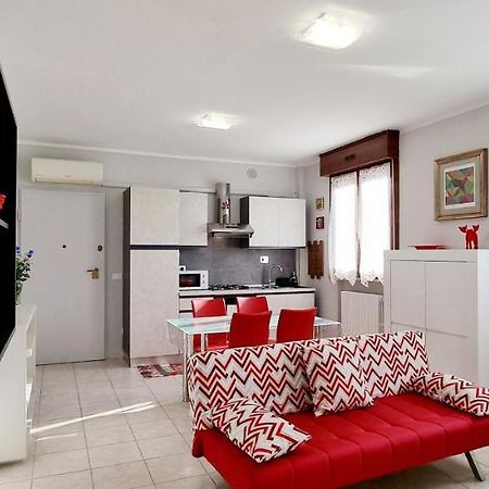 Guest Holiday Bari Reggio nell'Emilia Zewnętrze zdjęcie
